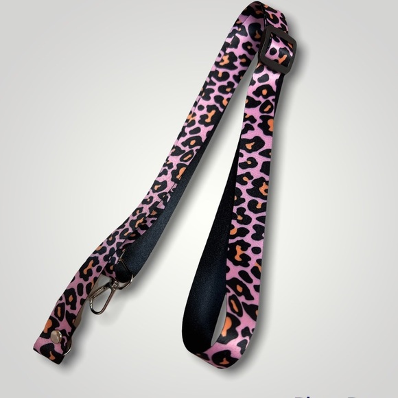 Pink GLAM Animal Print iPhone Case w/Strap or Lanyard - Picture 10 of 10